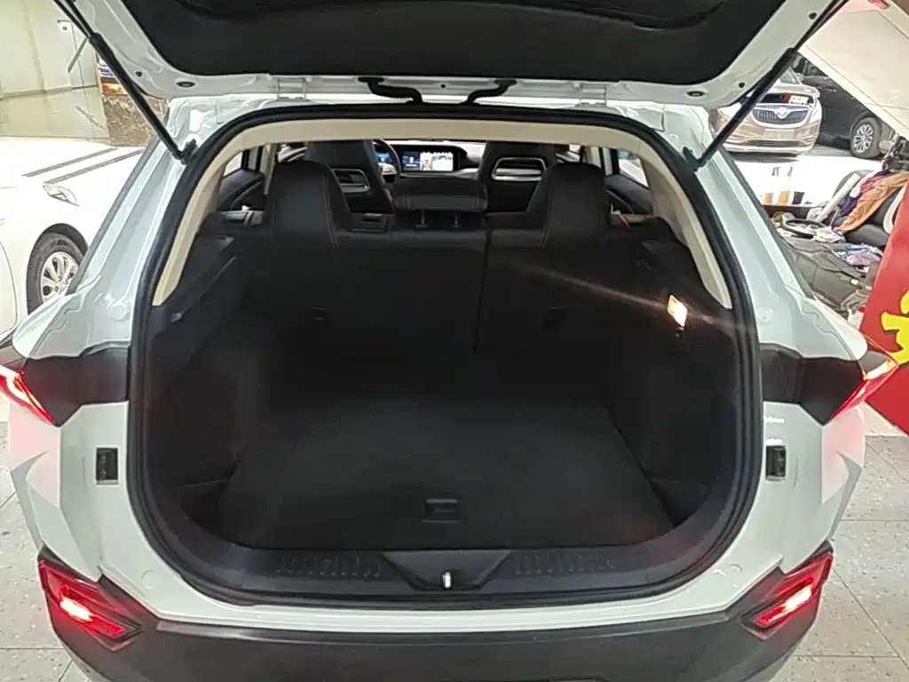 Bestune T77 2019 2019 230 TID Automatic Noble Model China V