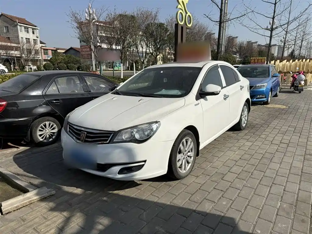 Roewe 350 2017 2015 Model 1.5L Manual Luxury Sunroof Edition