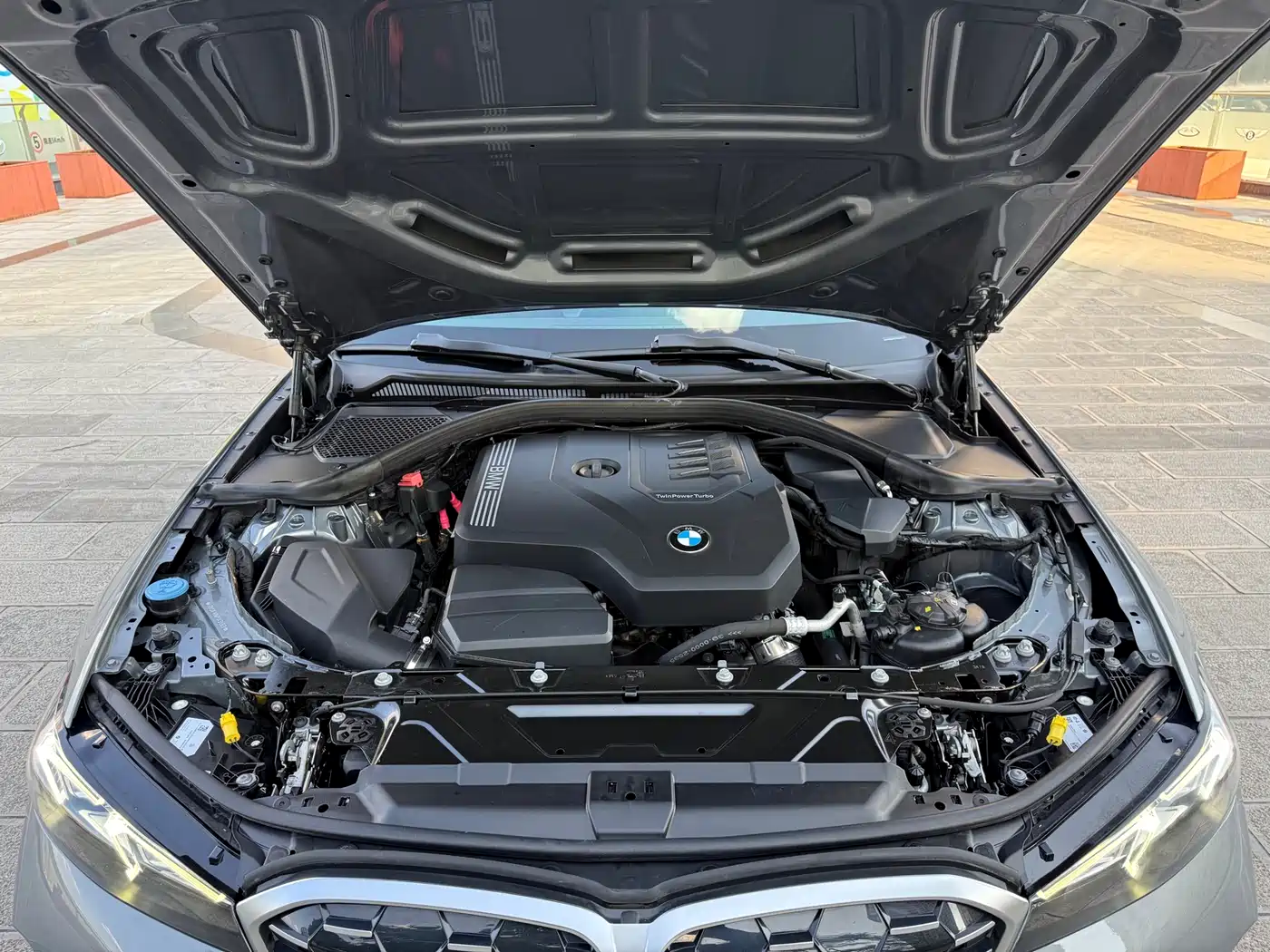 BMW 3 Series 2023 325Li M Sport Package фото 11