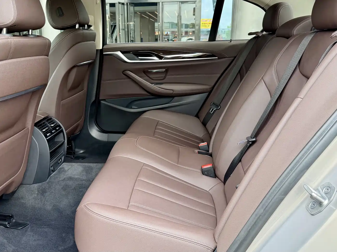 BMW 5 Series 2020 525Li Luxury Package фото 12