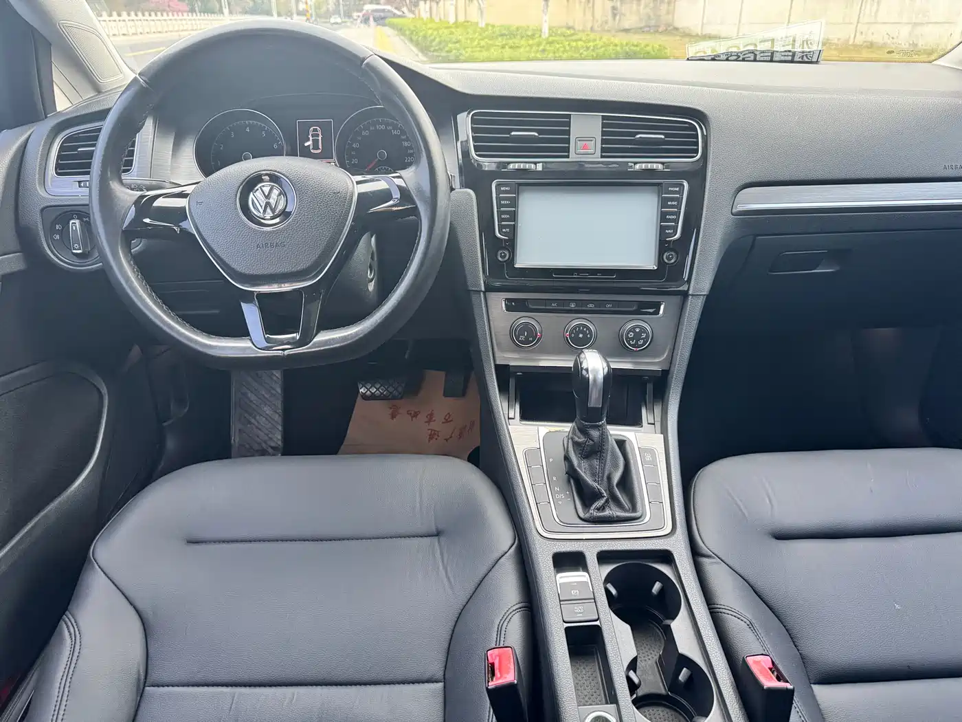 Volkswagen Golf 2014 1.4TSI Automatic Comfort фото 9