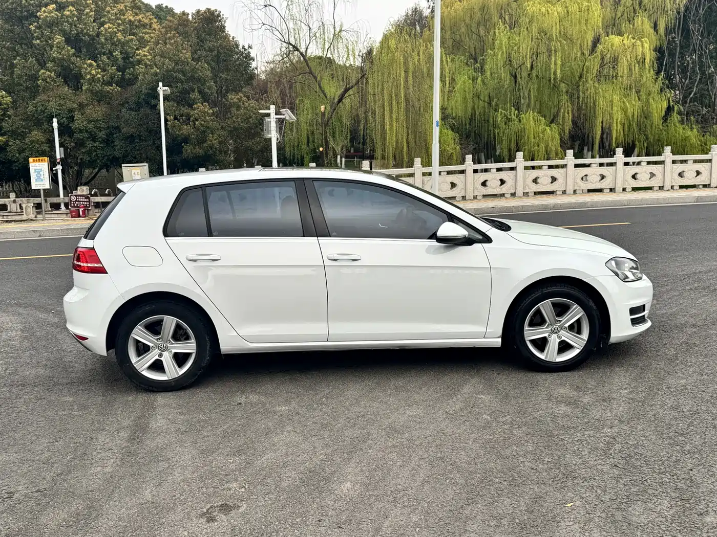 Volkswagen Golf 2014 1.4TSI Automatic Comfort фото 13