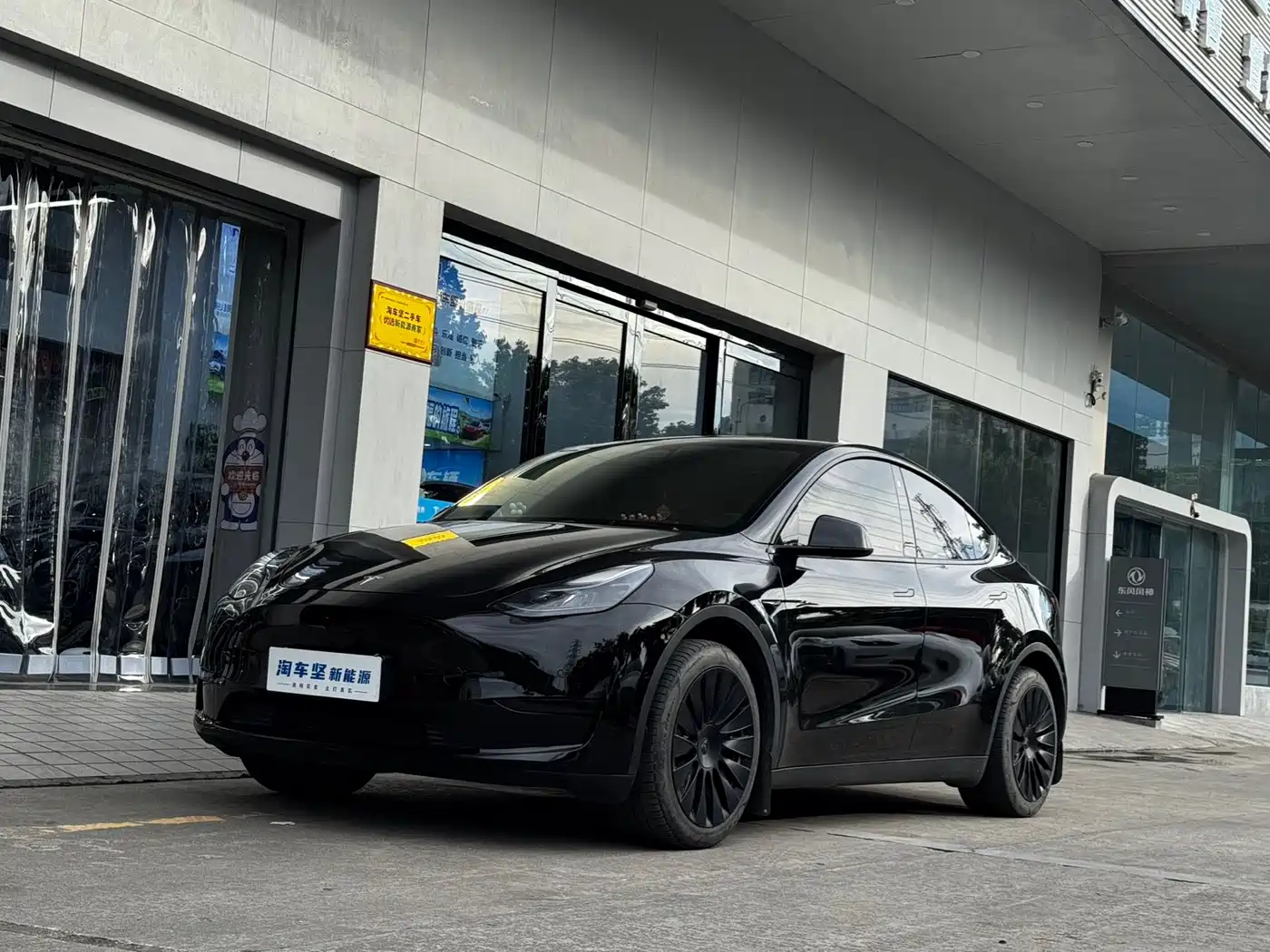 Tesla Model Y 2022 Facelift Rear-Wheel Drive Version