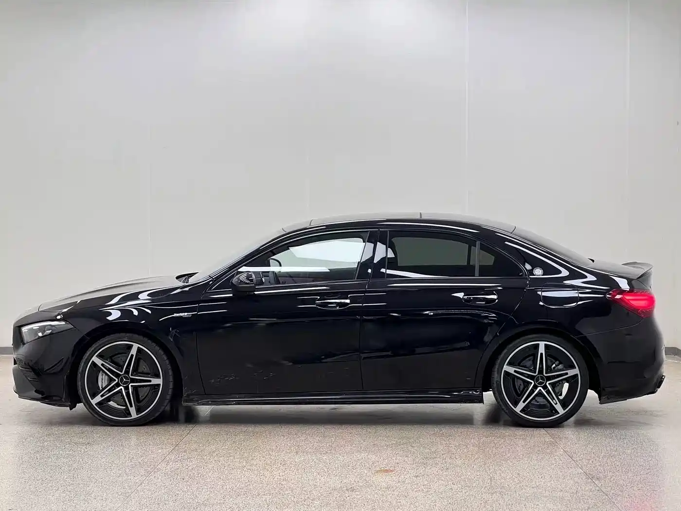 Mercedes-Benz A-Class AMG 2025 2025 AMG A 35 L 4MATIC