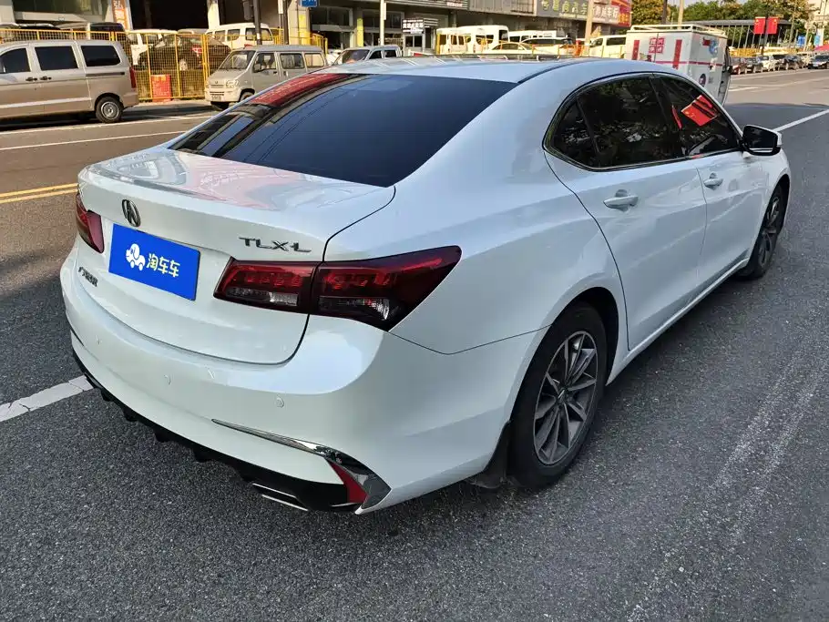 2018 Acura TLX-L