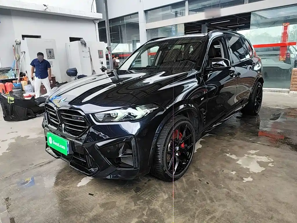 Photo 1 - BMW X5