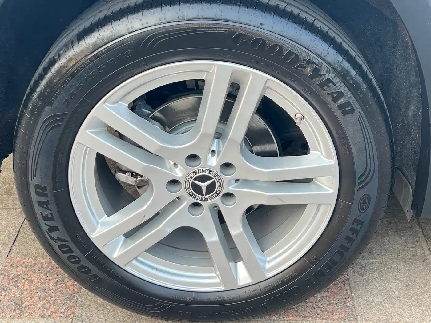 Mercedes-Benz GLB 2023 GLB 220 Dynamic фото 14