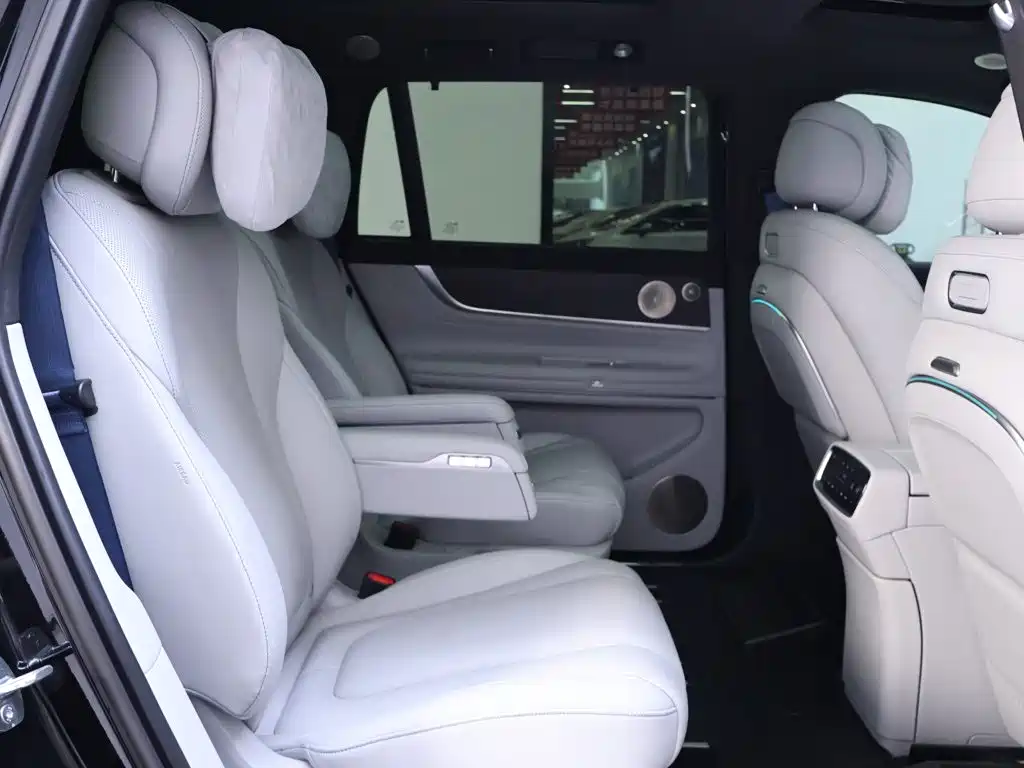 Aito M9 2024 2024 Range Extender Max Edition 42kWh 6-seater