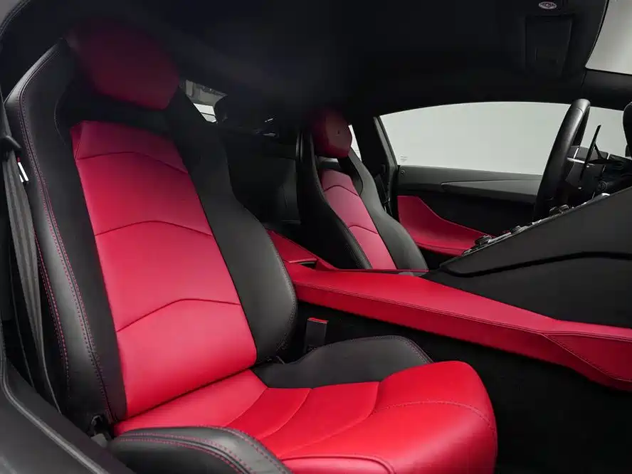 Lamborghini Aventador 2011 LP 700-4 фото 16
