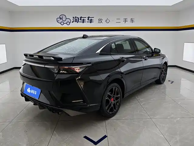 Dongfeng Aeolus Yixuan 2021 230T Automatic Shadow Chaser Knight Edition — фото 3