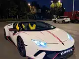 Фото 4 - Lamborghini Huracán