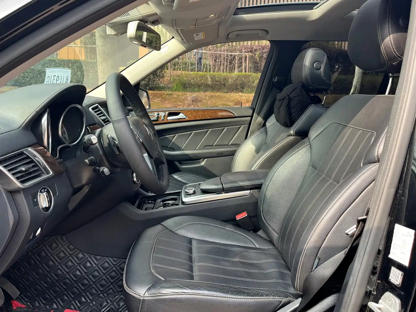 Mercedes-Benz GL-Class 2015 GL 400 4MATIC Luxury фото 8