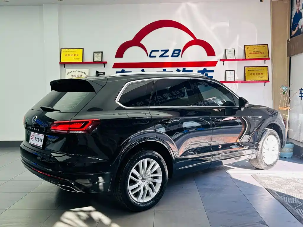 Volkswagen Touareg 2023 2022 2.0TSI Rui Shang Edition