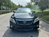 Фото 2 - Toyota Camry
