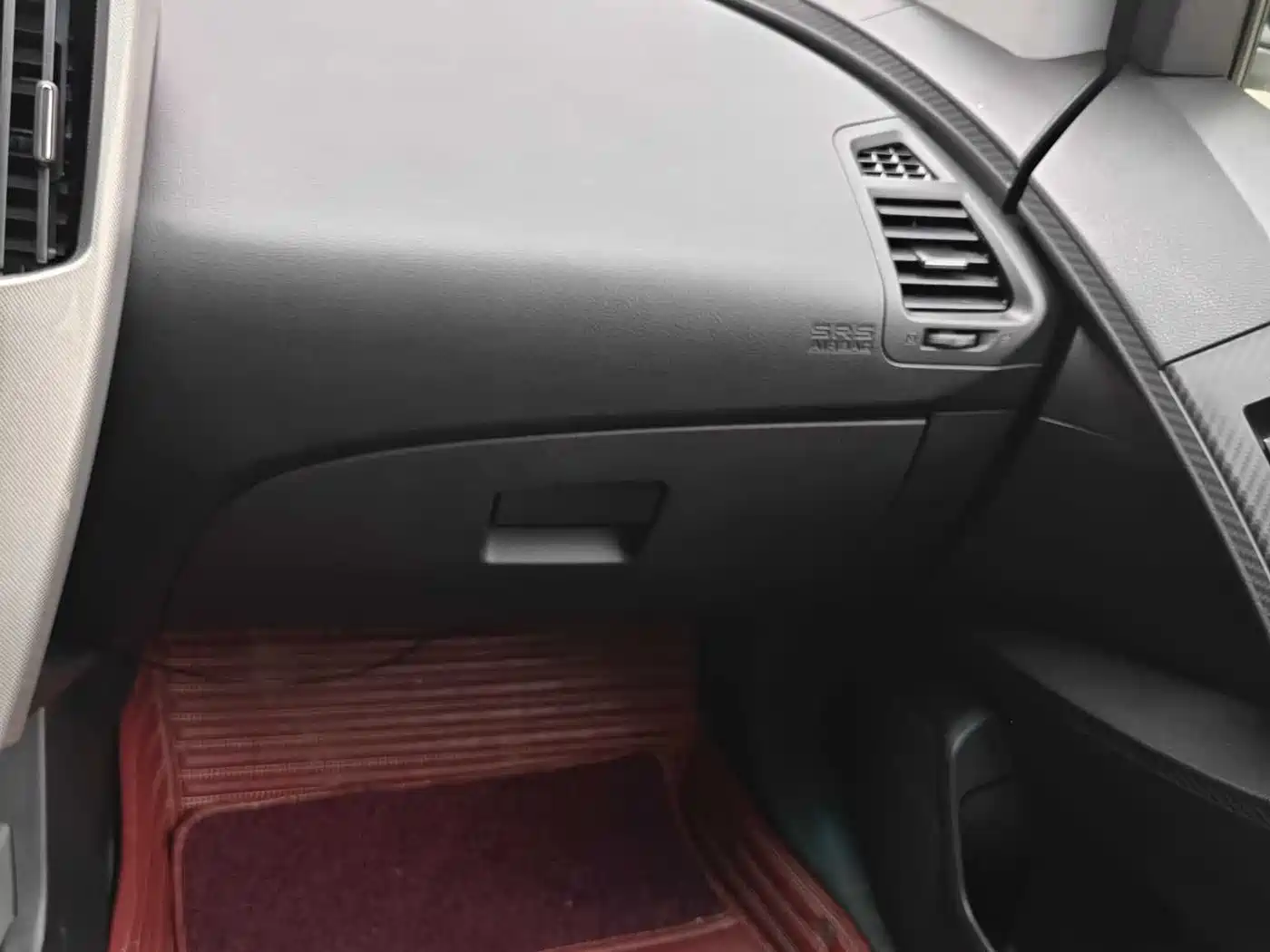 LUXGEN EXCELLENT 6 SUV