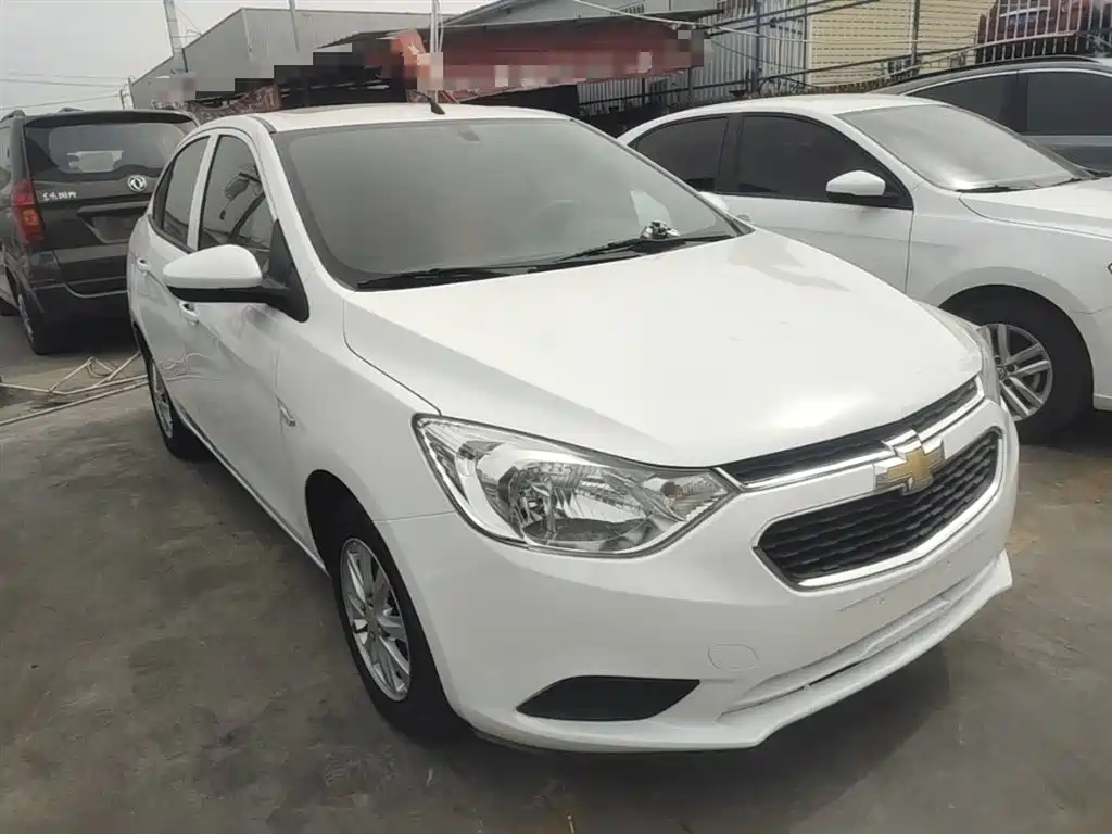 Chevrolet Sail 2018 Sail 3 1.3L Manual Comfort Sunroof фото 4
