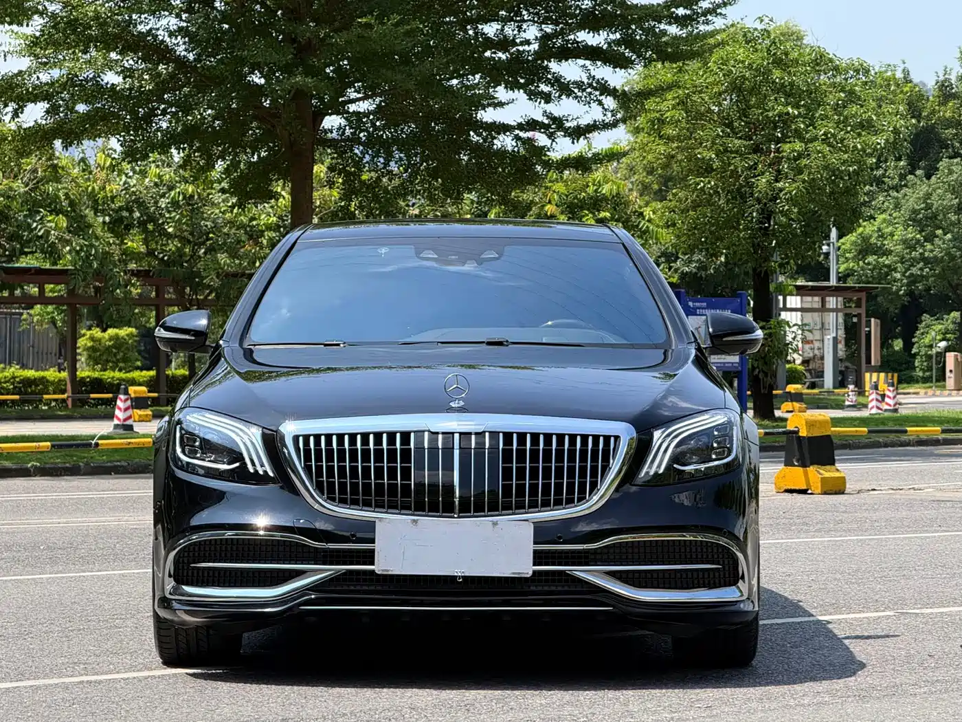 Mercedes-Benz Maybach S-Class 2017 2016 S 400 4MATIC