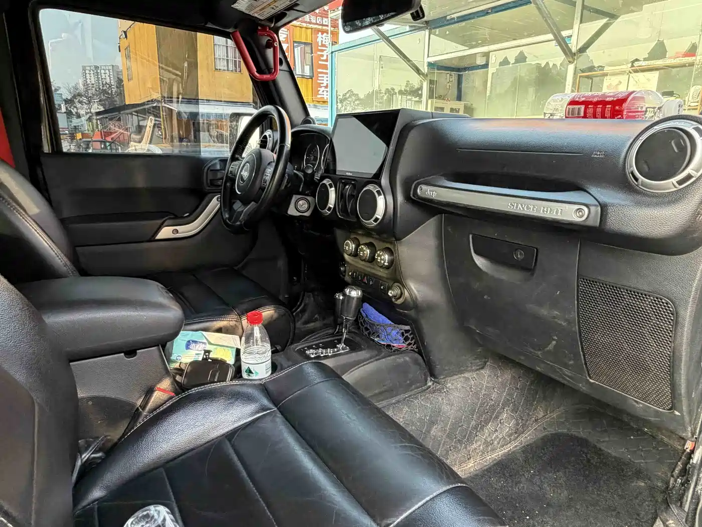 Фото 8 - Jeep Wrangler