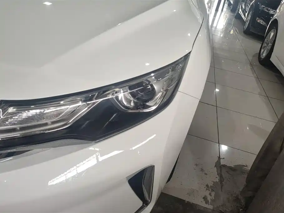 GEELY AUTOMOBILE EMGRAND GL