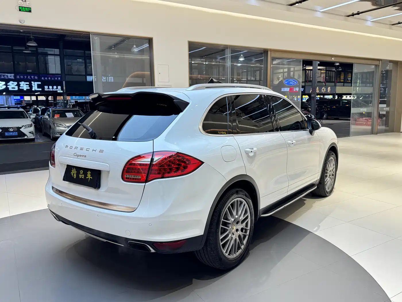 Porsche Cayenne 2011 Cayenne 3.0T фото 7
