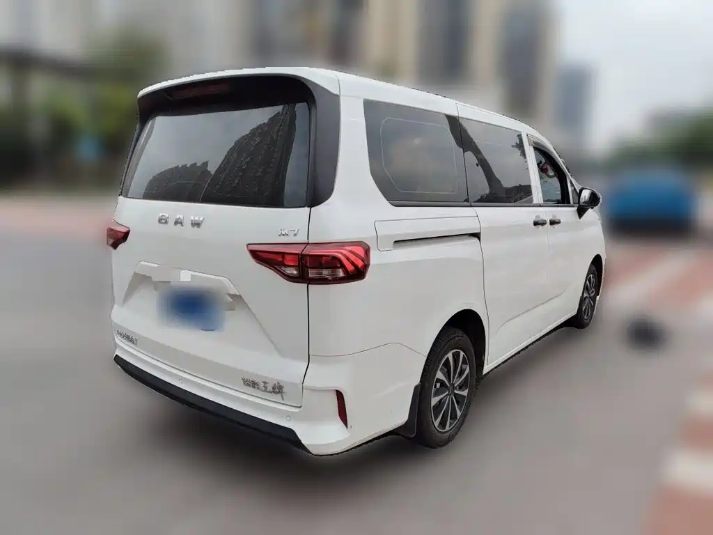 BAW Ruisheng Ace M7 2025 2025 1.6L Manual Standard Wheelbase Luxury 7-Seater