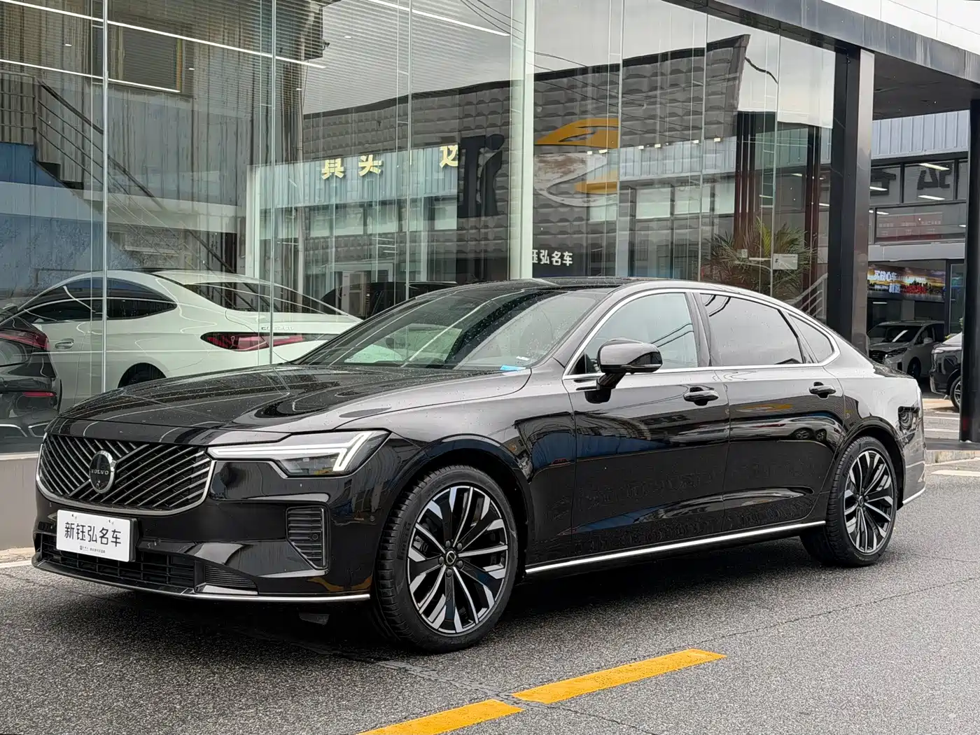 Volvo S90 2025 2025 B5 Zhiyuan Luxury Edition