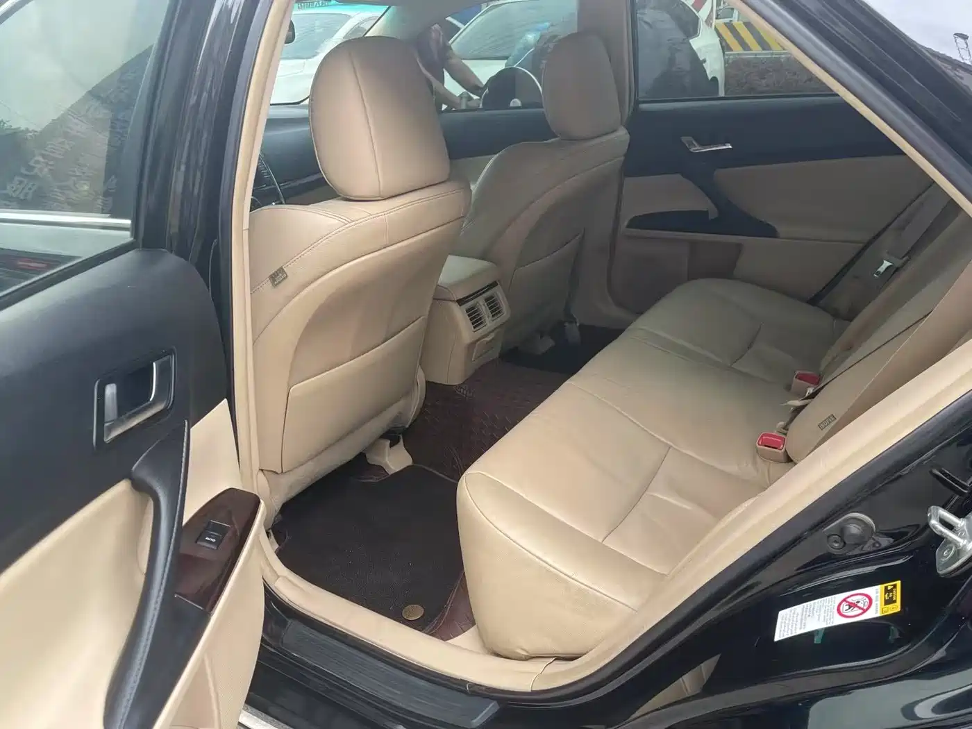 Toyota Reiz 2012 2.5V Grace Elite Styling Edition фото 5