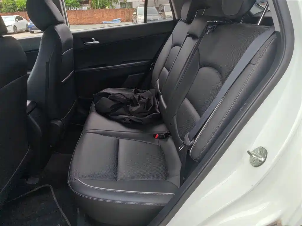 Hyundai Beijing Hyundai ix25 2015 1.6L Automatic 2WD Smart GLS фото 16