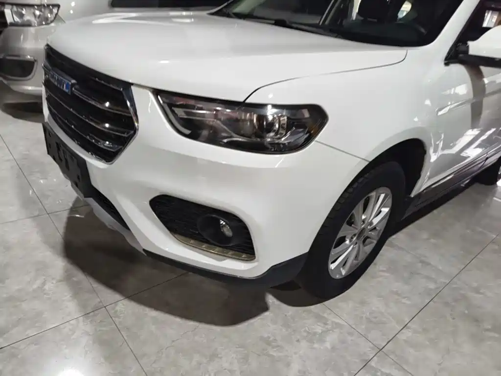Фото 24 - Haval H6