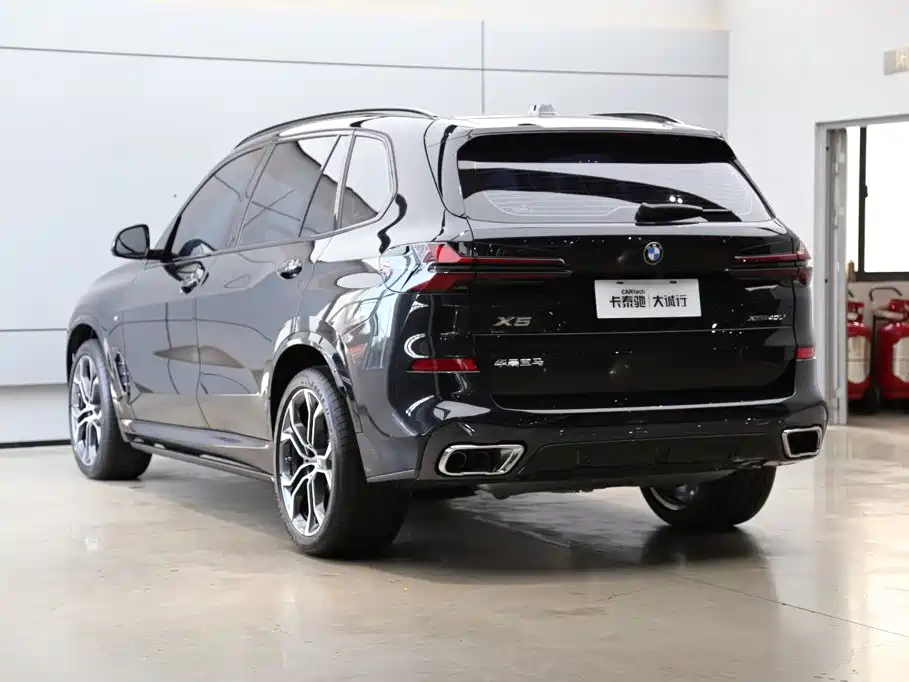 BMW X5 2026 2026 Facelift xDrive 40Li M Sport Shadowline Package