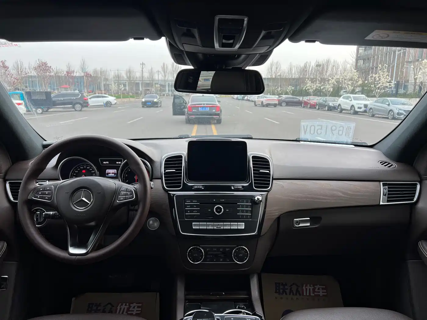 Mercedes-Benz GLE 2016 GLE 320 4MATIC Luxury фото 7