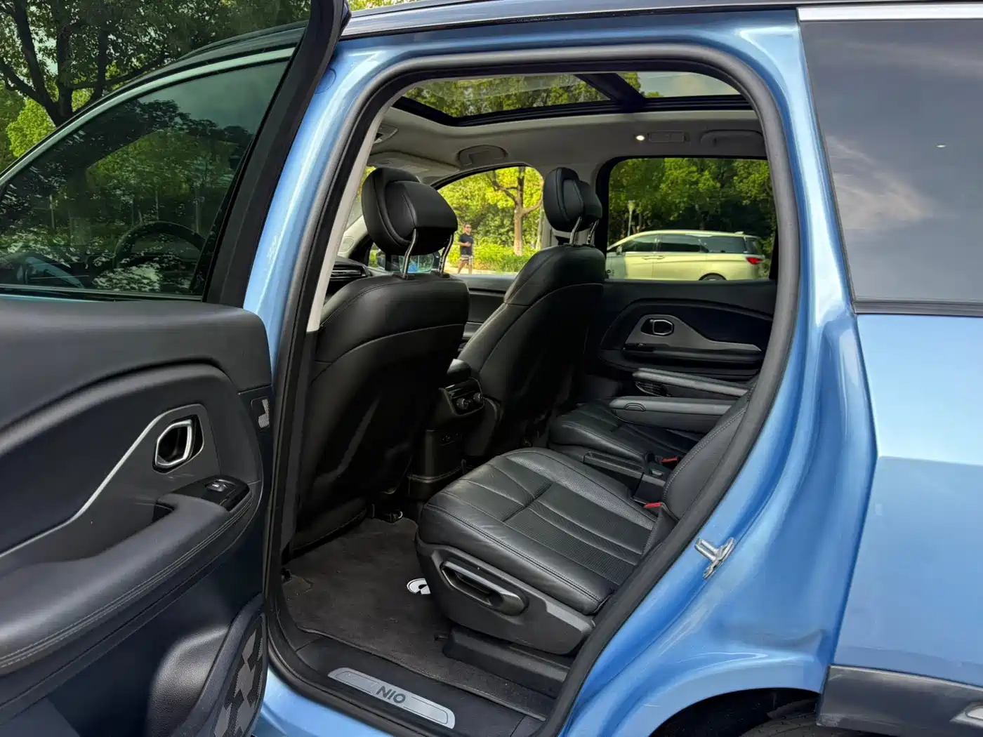 NIO ES8 2018 2018 Founder Edition