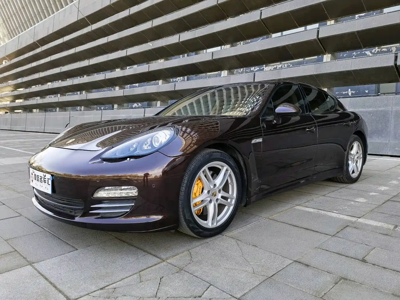 Porsche Panamera 2010 Panamera 4 3.6L