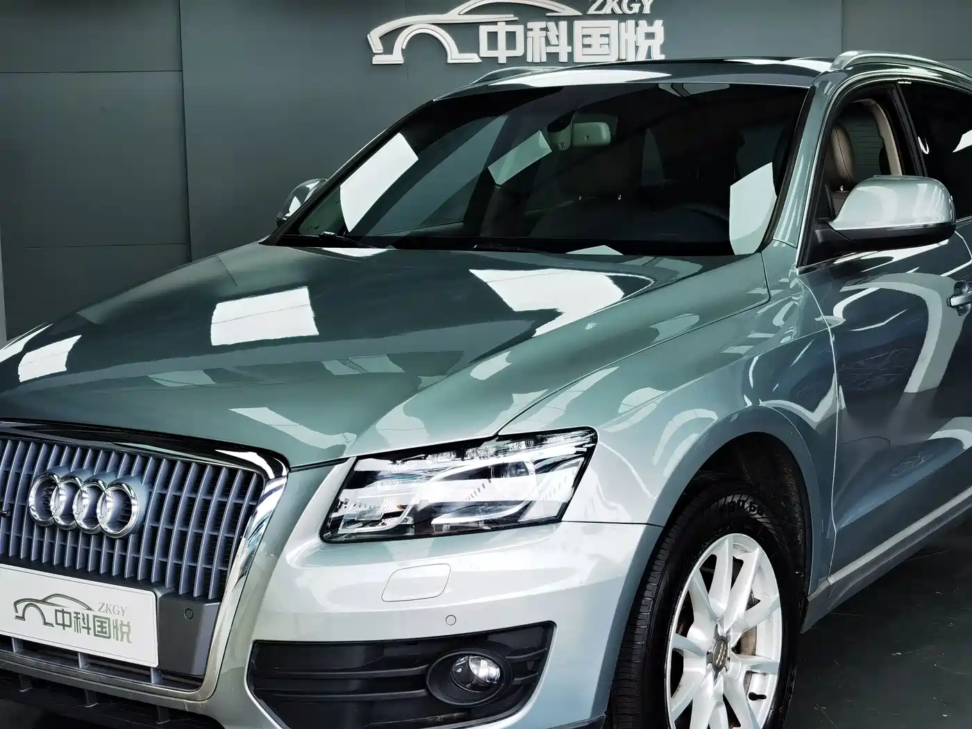 Audi Q5 2011 2012 2.0TFSI Comfort