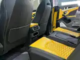 Фото 9 - Lamborghini Urus