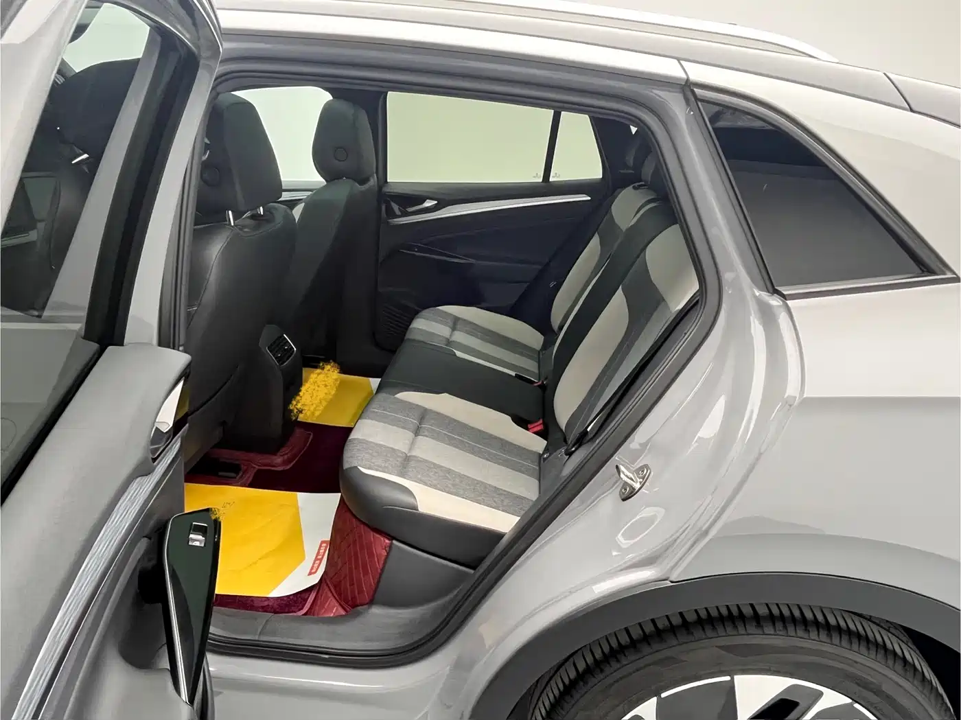 VOLKSWAGEN ID.4 CROZZ