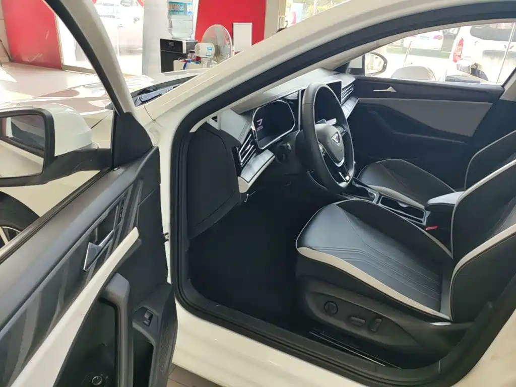 Jetta VA7 2025 2025 1.4T First-Come-First-Served Edition