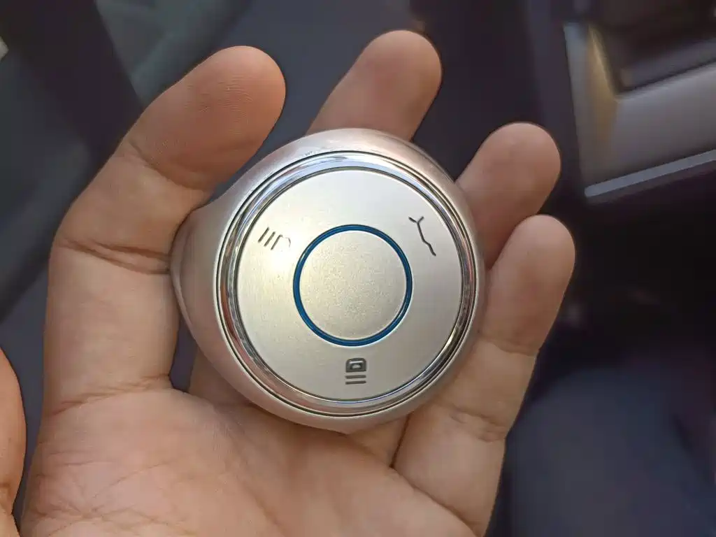 Nezha Auto Nezha V 2021 2021 Standard Range Entertainment Upgrade