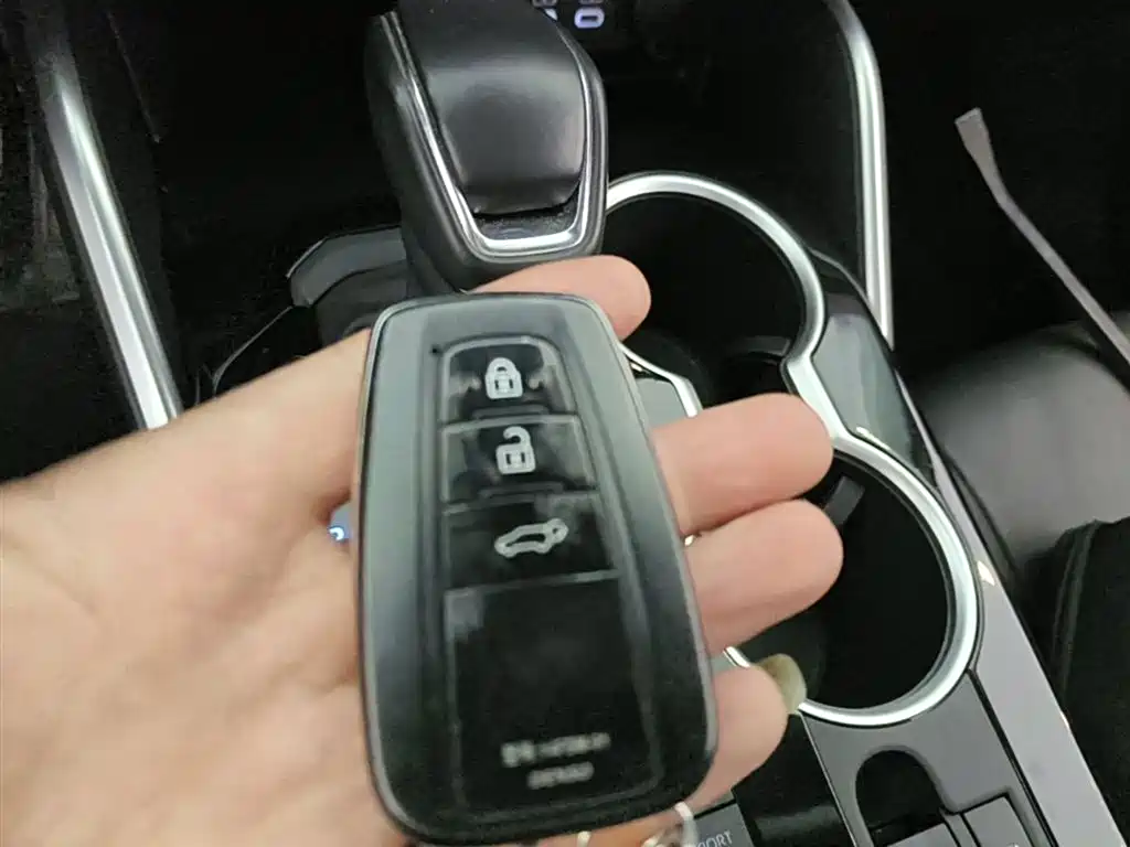Toyota Highlander 2022 380T 4WD Premium 7-Seater фото 15