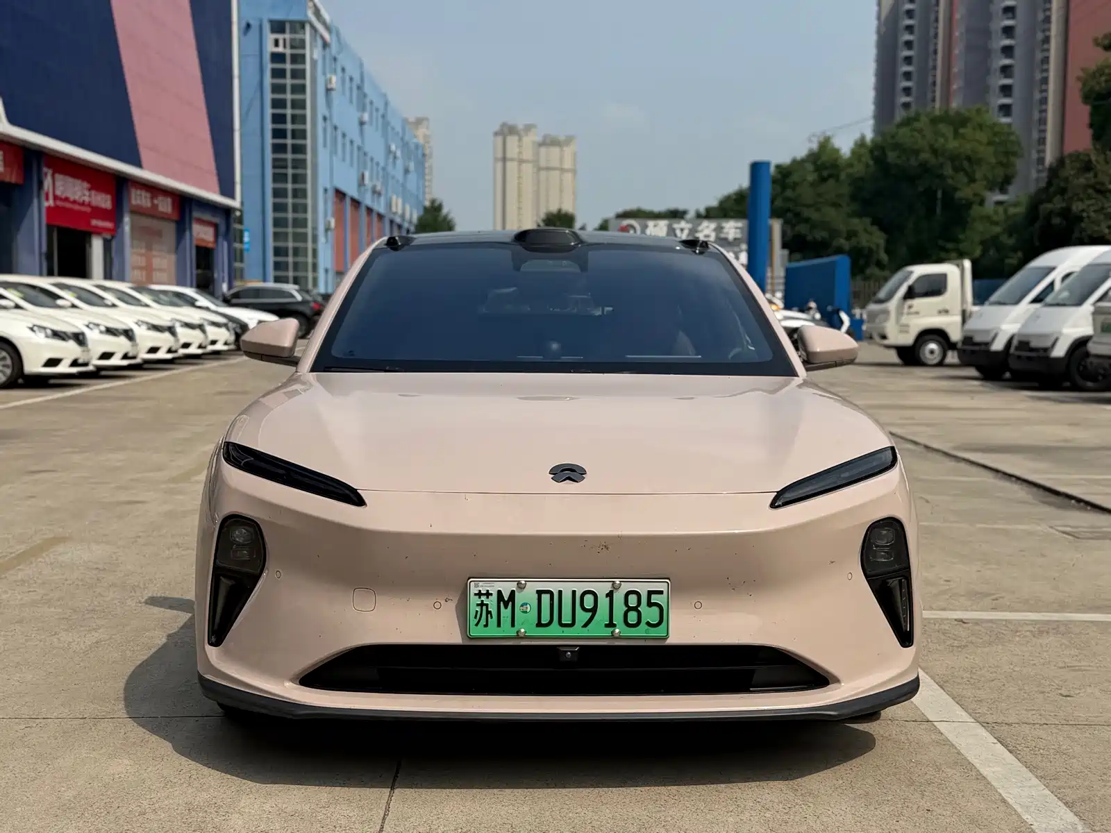 Фото 2 - NIO ET5T