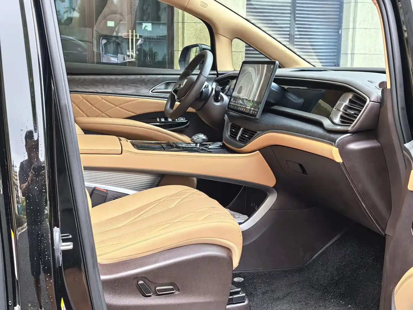 Denza D9 2026 2025 DM-i Smart Driving Edition 1020 AWD Flagship