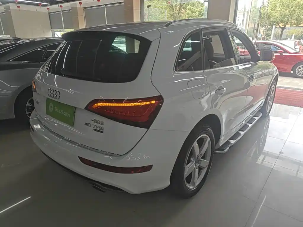 Audi Q5 2018 2017 Plus 40 TFSI Progressive