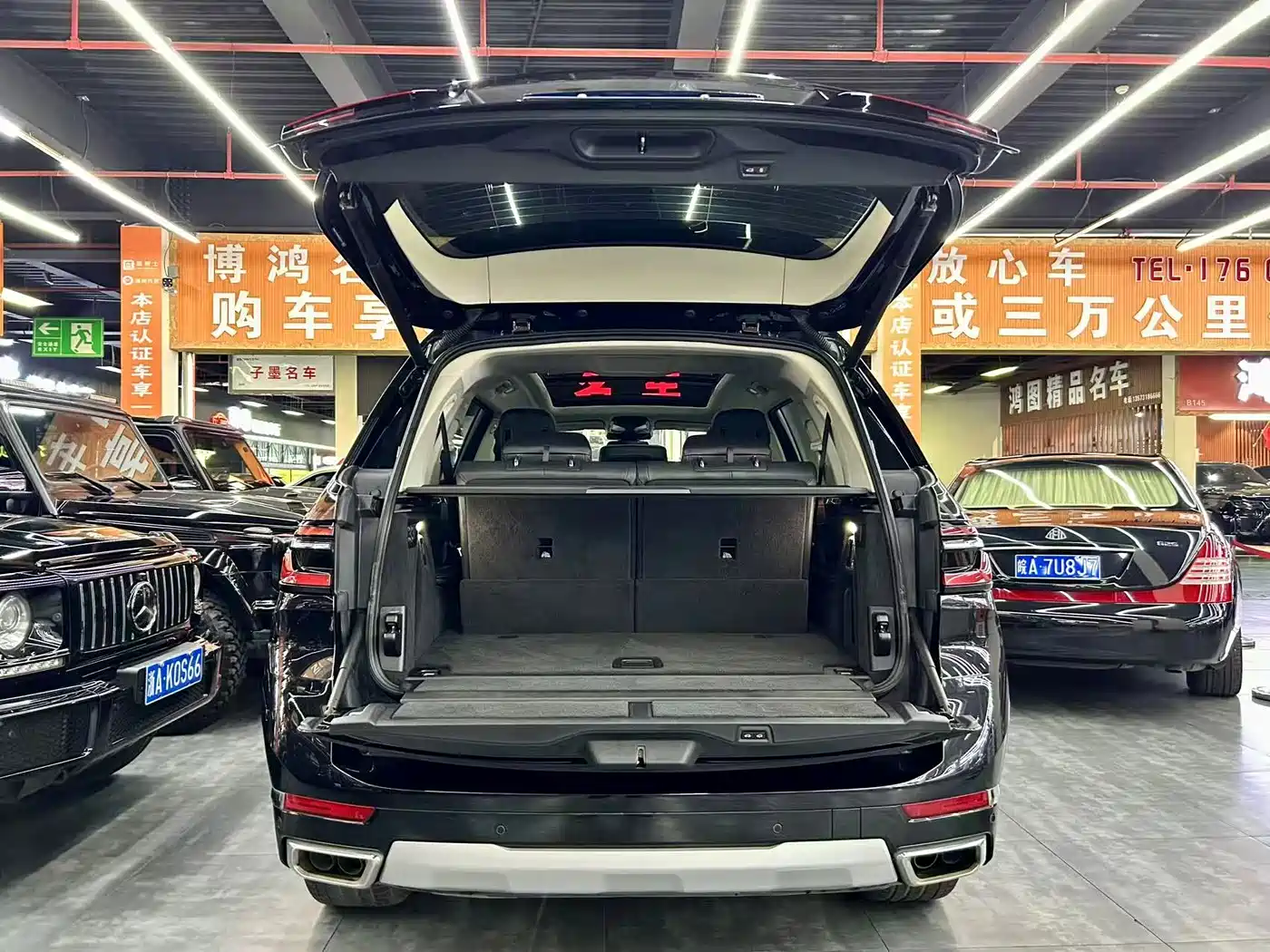 Фото 17 - BMW X7