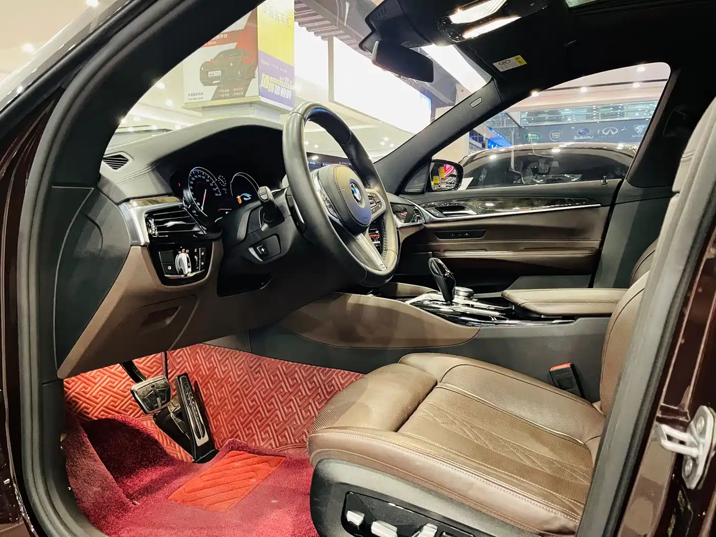 BMW 6 Series GT 2018 640i xDrive M Sport Package фото 3
