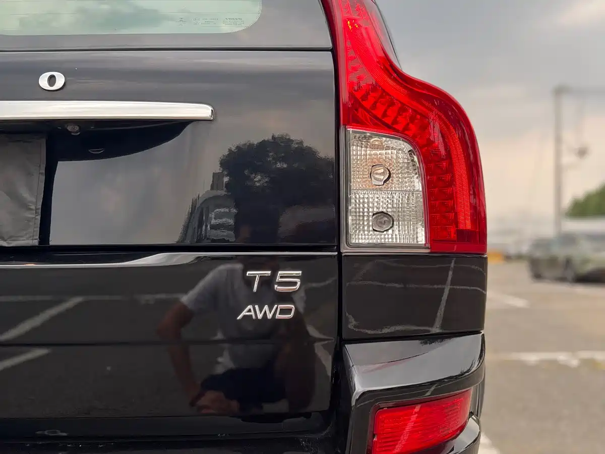 Volvo XC Classic 2016 2014 T5 Luxury Edition