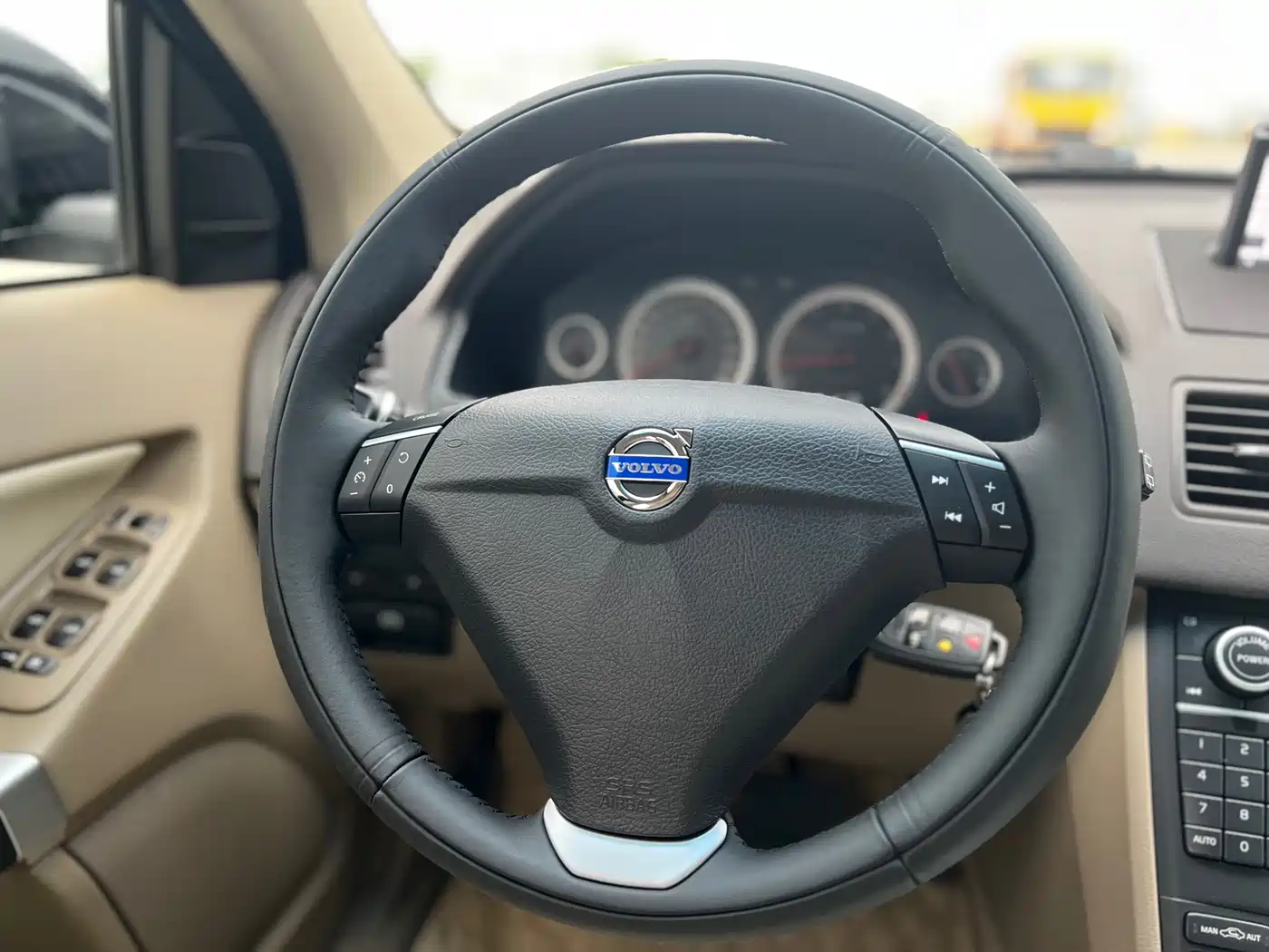 Volvo XC Classic 2016 2014 T5 Luxury Edition