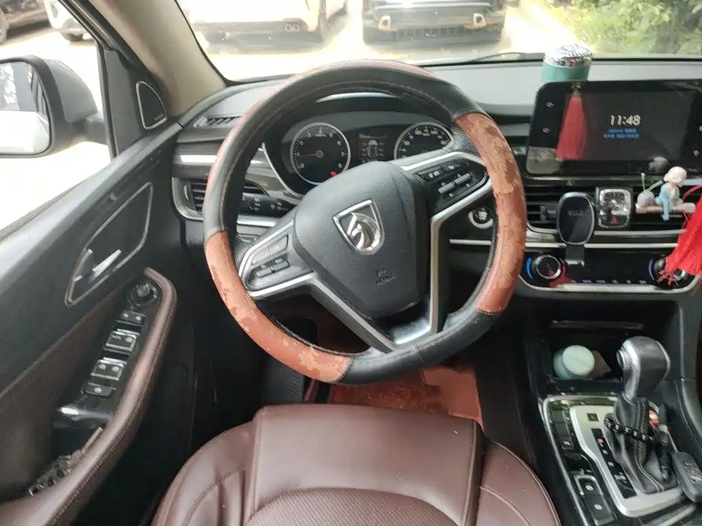 Baojun 560 2017 2017 1.5T DCT Premium Model