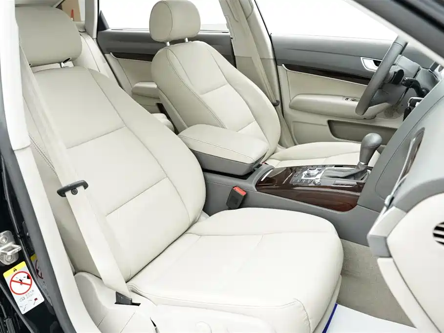 Audi A6L 2010 2.4L Technology фото 27