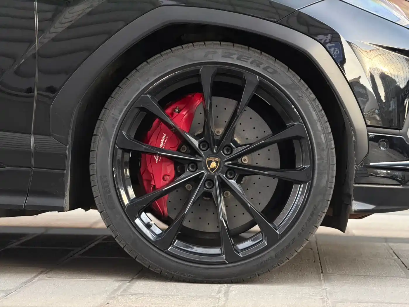 Lamborghini Urus 2023 4.0T V8 S фото 25