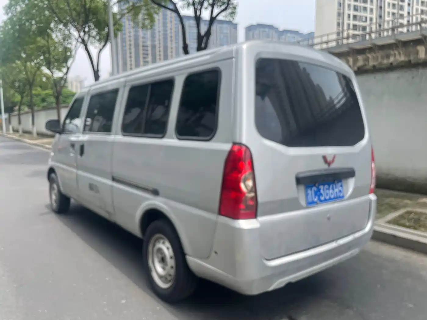 Wuling Motors Wuling Rongguang 2017 2012 1.5L Extended Base Model